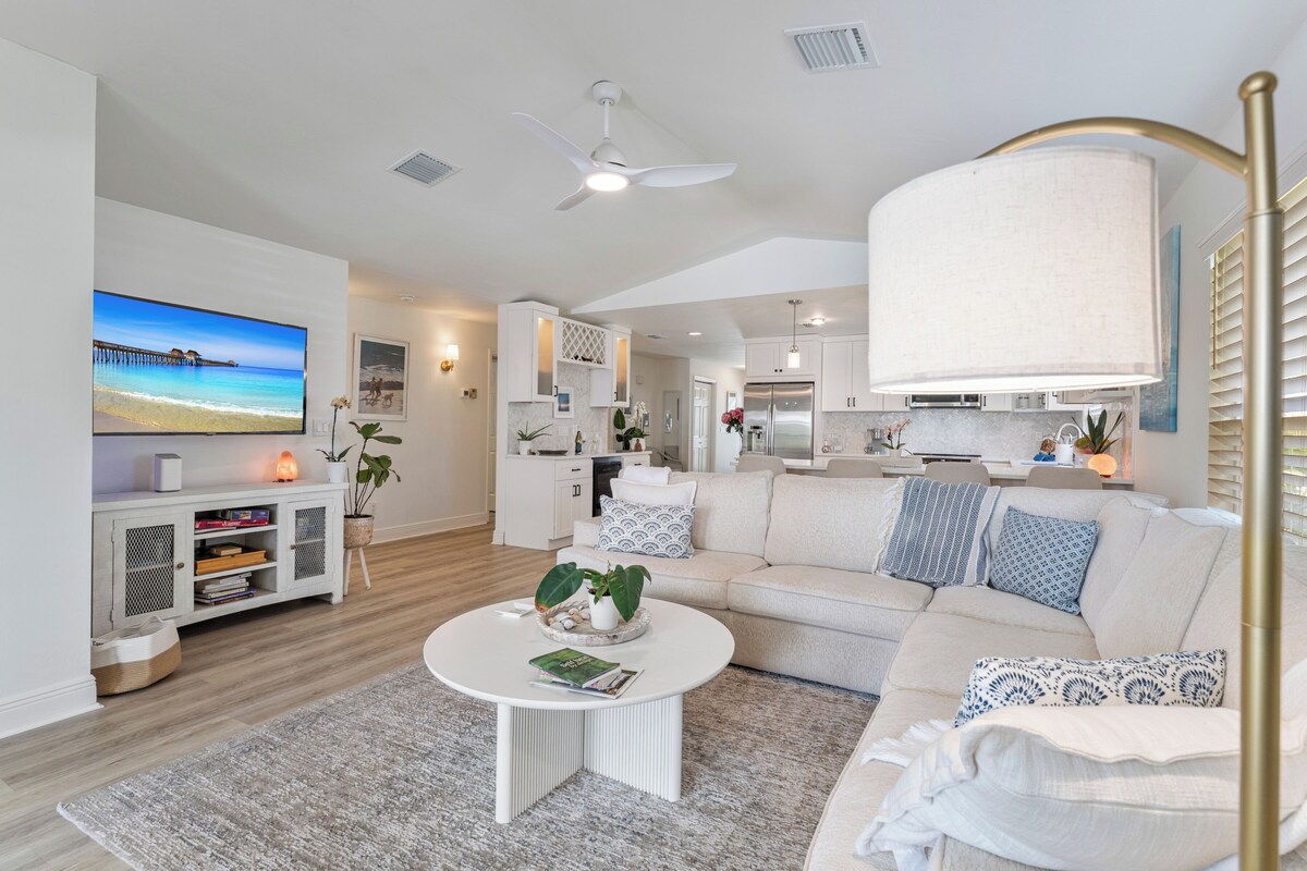 Photo 11 of Beach Hideaway/Heated Salt pool /2Bikes/3 Bd 2 Bath/BBQ