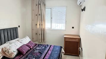 2 chambres, fer et planche Ă  repasser, Wi-Fi, draps fournis