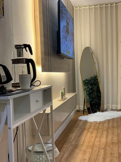 Beautiful Studio for Rent: Comfort, Elegance, King-Size Bed, and Self-Check-In