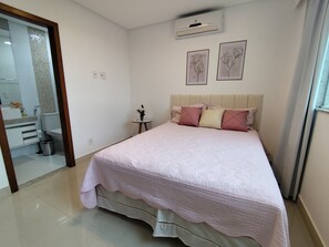 4 slaapkamers, een strijkplank/strijkijzer, wifi, beddengoed