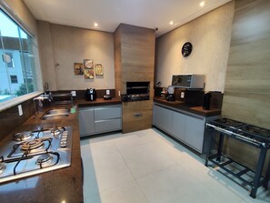 Microwave, oven, stovetop