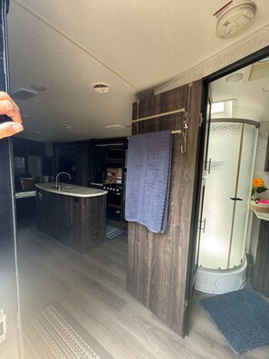 Interior - Charming RV with 2-AC units in Rockport - Perfect for a little Rockport getaway (Rockport)