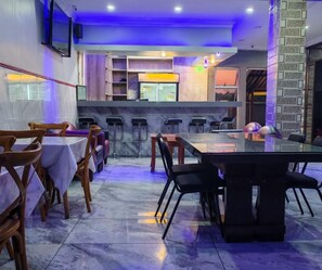 Restaurant - Olu Guest Lodge (Kempton)