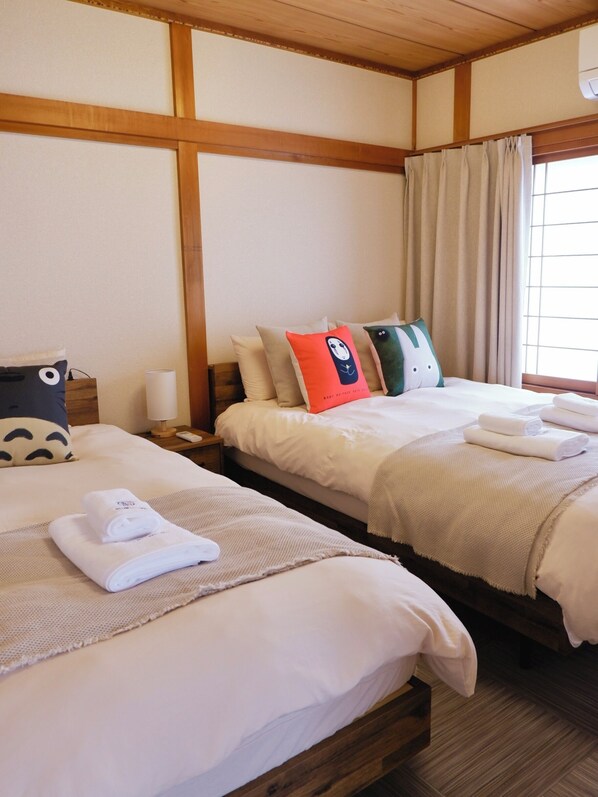 3 bedrooms, WiFi, bed sheets
