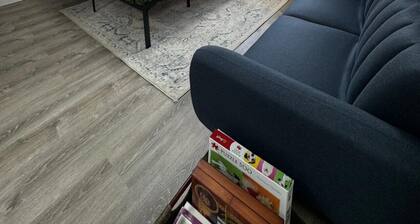 One bedroom in United States of America, New Haven