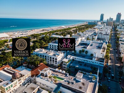 Modern Mansion of Miami- Sleeps 21- Versace Mansion Neighbor {Floor 1,2,3}