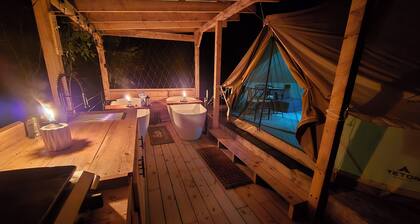 NEW! Site 3 at Coyote Hollow Park with private soaking tubs