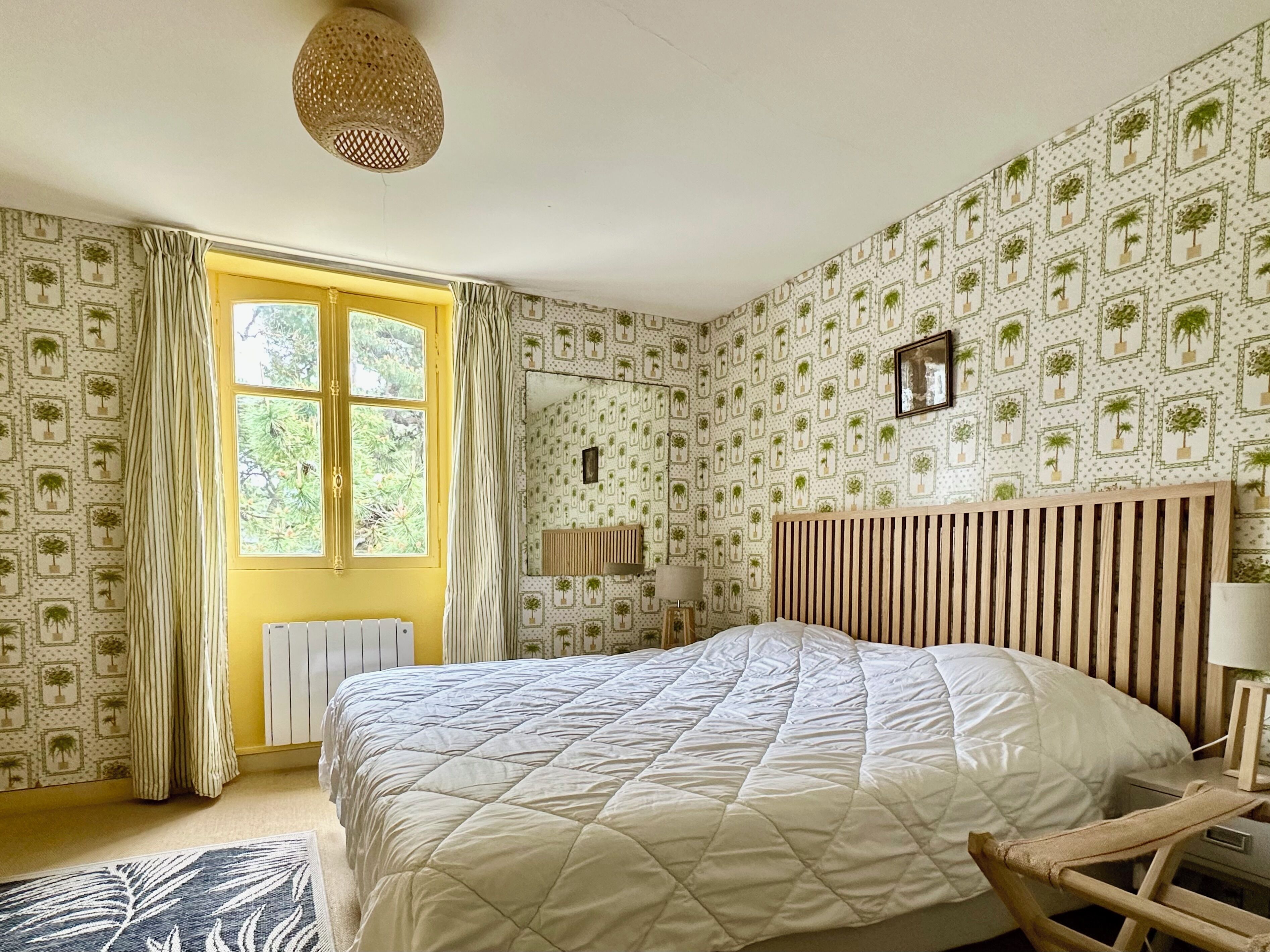 7 chambres, bureau, fer et planche à repasser, Wi-Fi gratuit