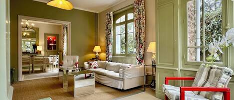 Smart-TV, Stereoanlage