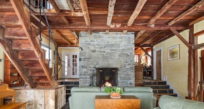 Whitford House Historic Retreat, sweeping views
