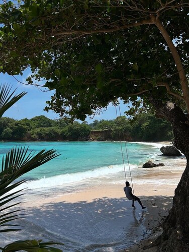 Private Oasis - Portland’s Coastal Gated Hideaway