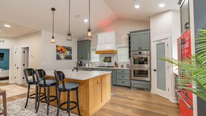 Fridge, microwave, oven, stovetop -  5BR Escape w/ Hidden Speakeasy, Theater, Hot Tub (Andover)