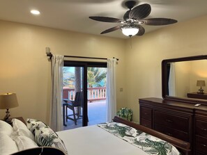 3 bedrooms, in-room safe, iron/ironing board, free WiFi