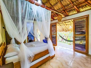 6 bedrooms, Internet, bed sheets