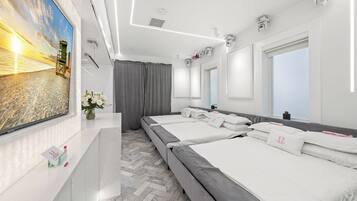 1 Schlafzimmer, Zimmersafe, Bügeleisen/Bügelbrett, Reisekinderbett