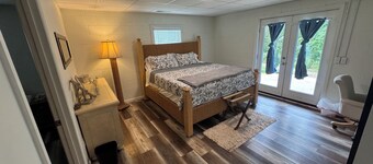 Escape to Cherrywood