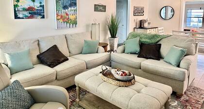 Pet-Friendly Canal Home in Sebring – Easy Access to Lake Jackson!