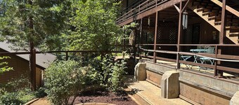 Tranquil - 2 bedroom cabin in charming Trinity Center awaits you