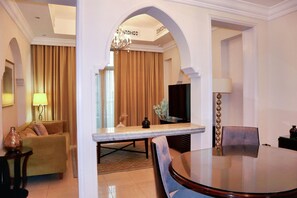 Interior - FullView BurjKhalifa and Fountan-Souk Al Bahar Dream View Holiday Homes (Dubai)