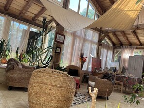 Interior - Charming 2-bedroom gîte - Domaine Le Bois de Montpouillan (6 pers) (Montpouillan)