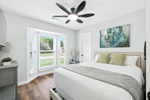 3 dormitorios, tabla de planchar con plancha, wifi y ropa de cama