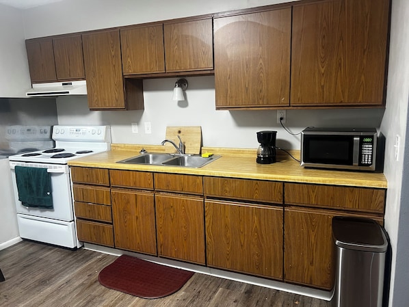 Microwave, oven, stovetop, dishwasher