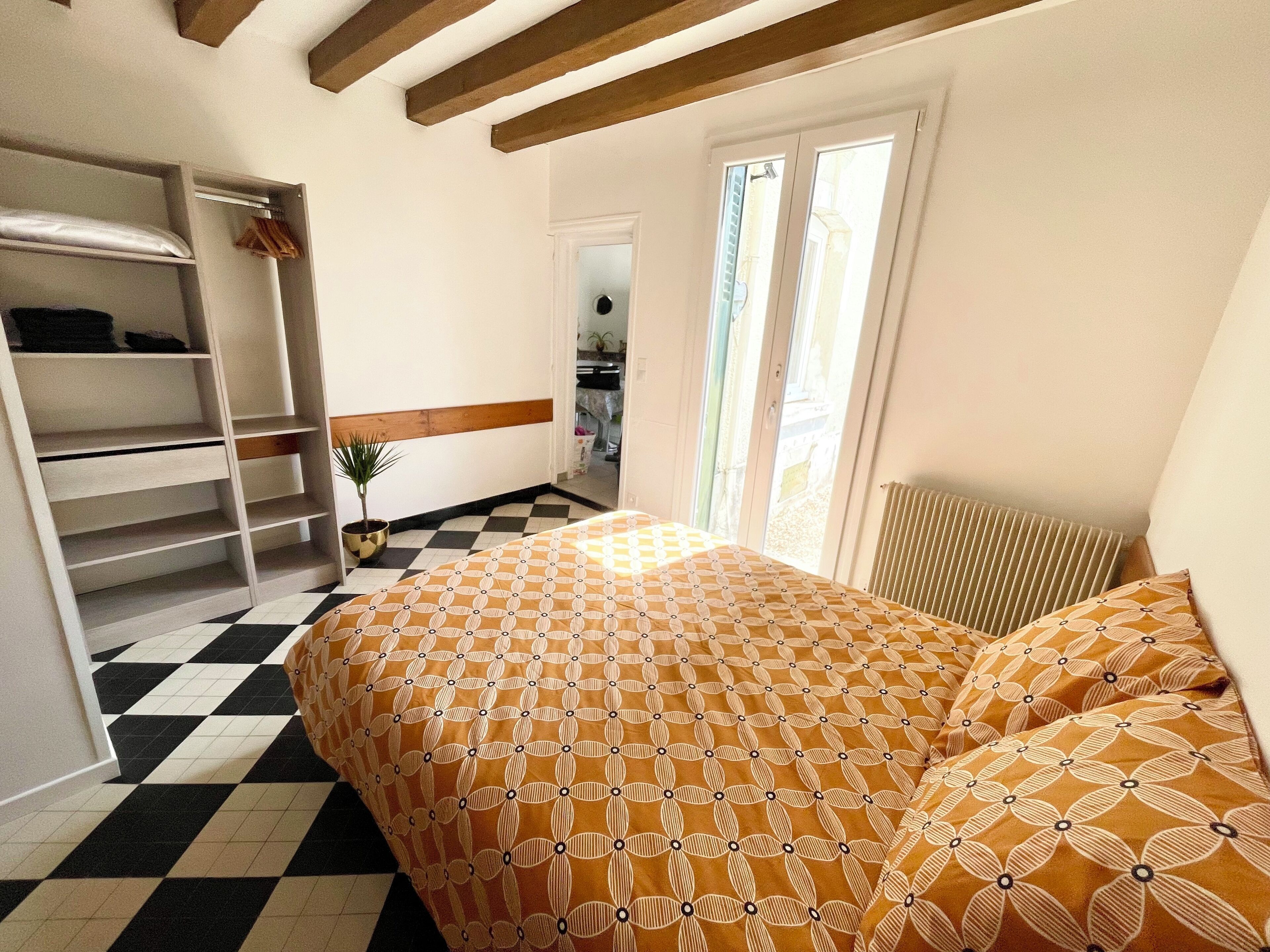 1 bedroom, free WiFi, bed sheets