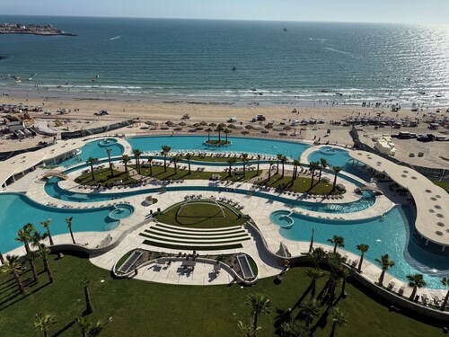 Charming 3-bedroom resort with fitness room and AC in Puerto Peñasco