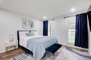 3 sovrum, skrivbord, strykjärn/strykbräda och gratis wi-fi