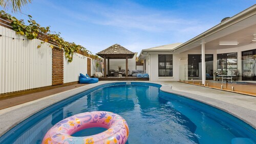 6 Cypress Avenue - Rainbow Beach