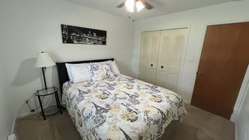 1 bedroom, WiFi, bed sheets