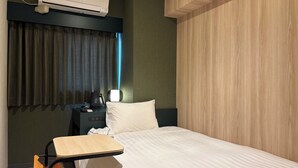 واي فاي مجانًا وملاءات أسرّة