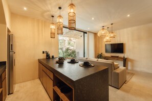 Fridge, microwave, coffee/tea maker, toaster