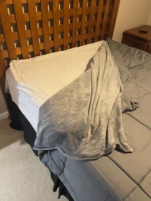 2 bedrooms, free WiFi, bed sheets