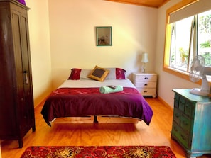 3 bedrooms, iron/ironing board, Internet, bed sheets