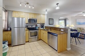 Fridge, microwave, dishwasher, coffee/tea maker