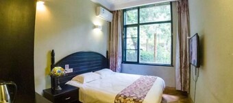 Yuetongzhuang Hotel
