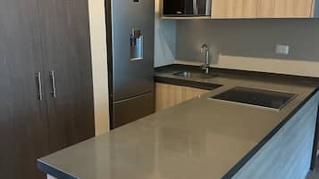 Microwave, stovetop