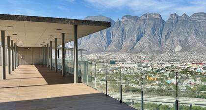 Tu mejor opción: precio accesible y a metros del Consulado de EE.UU.