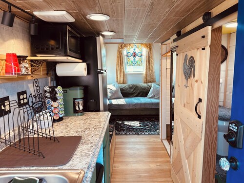 Tiny House Farm Stay In Battle Ground Dogs Welcome