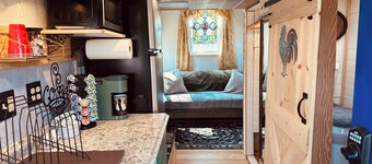 Tiny House Farm Stay In Battle Ground Dogs Welcome