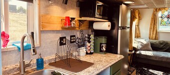 Tiny House Farm Stay In Battle Ground Dogs Welcome
