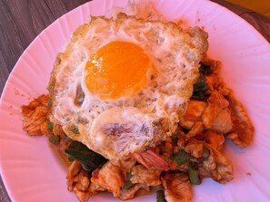 每日供应外卖早餐（需付费）