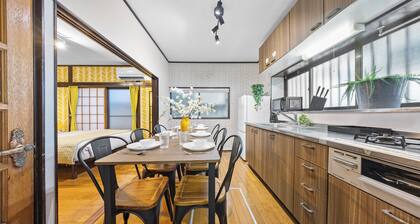 Private house for rent 5 min walk from train station sleeping up to 8 people/4 bedrooms/7 beds/FreeWi-Fi