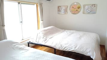 2 bedrooms, desk, iron/ironing board, free WiFi