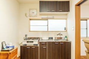 Fridge, microwave, stovetop, electric kettle