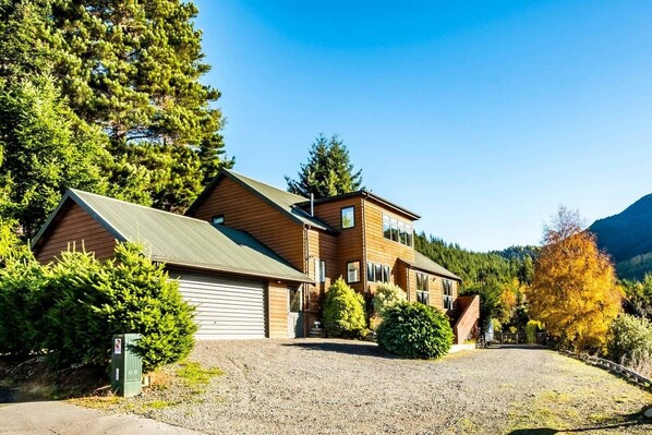 Niet-geclassificeerde afbeelding, 1 van 30, knop