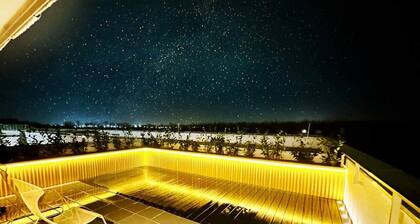 Ambient lounge with sundeck and free parking