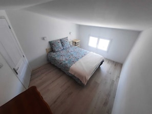 2 chambres, lit de bébé portatif, accès au Wi-Fi (inclus)