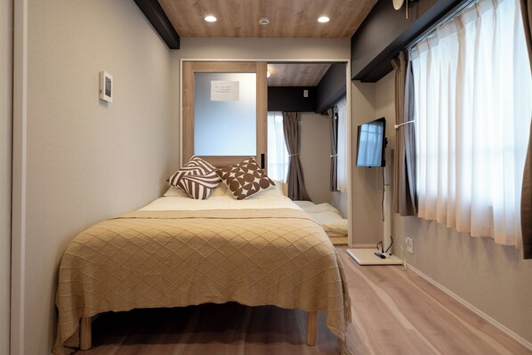 2 bedrooms, free WiFi, bed sheets